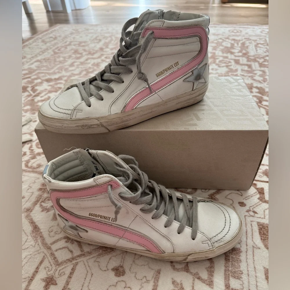 Women's Golden Goose Classic Slide High Top Sneakers - Picture 10 of 16
